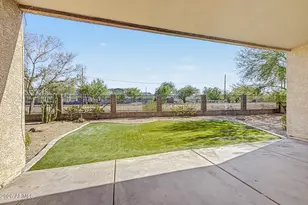 907 E Gary Ln, Phoenix, AZ 85042 - Photo 43