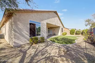 907 E Gary Ln, Phoenix, AZ 85042 - Photo 45