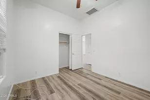 907 E Gary Ln, Phoenix, AZ 85042 - Photo 27