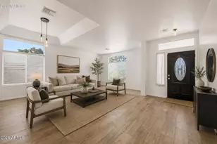 907 E Gary Ln, Phoenix, AZ 85042 - Photo 3