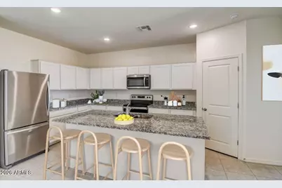 15611 W Corte Del Sol Este --, Waddell, AZ 85355 - Photo 7