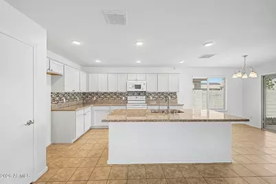 726 W Jardin Drive, Casa Grande, AZ 85122 - Photo 11