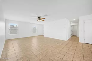 726 W Jardin Dr, Casa Grande, AZ 85122 - Photo 7