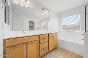 726 W Jardin Dr, Casa Grande, AZ 85122 - Photo 17