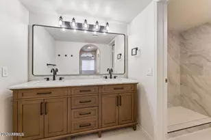 3031 N Civic Center Plaza, Scottsdale, AZ 85251 - Photo 21