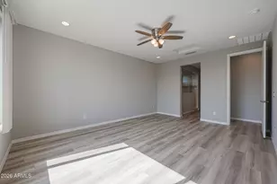 32831 N 19th Ln, Phoenix, AZ 85085 - Photo 21