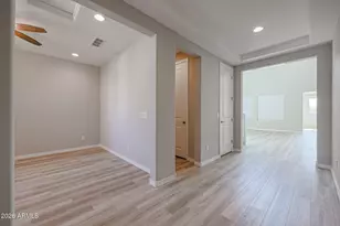 32831 N 19th Ln, Phoenix, AZ 85085 - Photo 9
