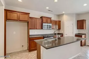 2039 W Kathleen Rd, Phoenix, AZ 85023 - Photo 9