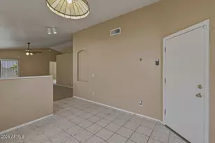 4053 W Villa Linda Dr, Glendale, AZ 85310 - Photo 9