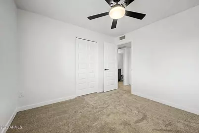 5813 S College Avenue, Tempe, AZ 85283 - Photo 21