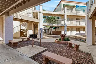 12123 W Bell Rd, Surprise, AZ 85378 - Photo 25