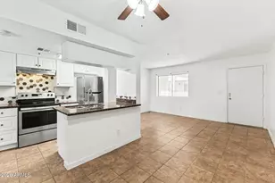 12123 W Bell Rd, Surprise, AZ 85378 - Photo 17