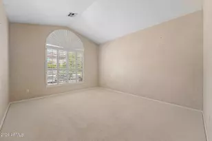 3301 E Behrend Dr, Phoenix, AZ 85050 - Photo 5