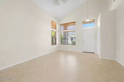17243 W Lundberg Street, Surprise, AZ 85388 - Photo 5
