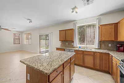 17243 W Lundberg Street, Surprise, AZ 85388 - Photo 13