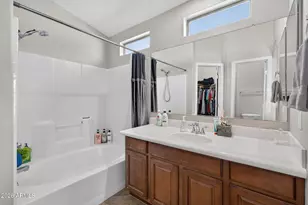 2725 E Mine Creek Rd, Phoenix, AZ 85024 - Photo 17