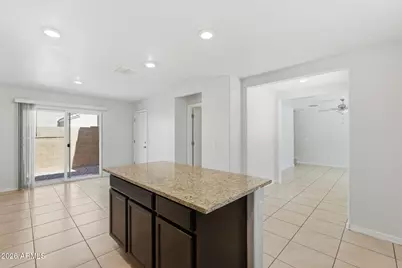 3923 S 82nd Drive, Phoenix, AZ 85043 - Photo 11