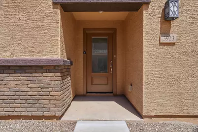 3923 S 82nd Drive, Phoenix, AZ 85043 - Photo 3