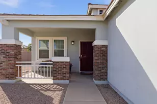 2588 E Ivanhoe Ct, Gilbert, AZ 85295 - Photo 7