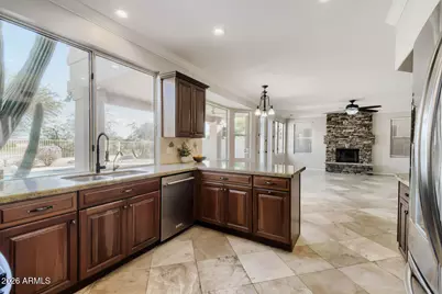 519 W Mountain Vista Drive, Phoenix, AZ 85045 - Photo 13