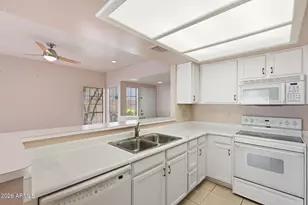 9705 E Mountain View Rd, Scottsdale, AZ 85258 - Photo 11