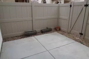 1937 W Busoni Pl, Phoenix, AZ 85023 - Photo 17