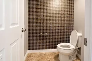 1937 W Busoni Pl, Phoenix, AZ 85023 - Photo 5