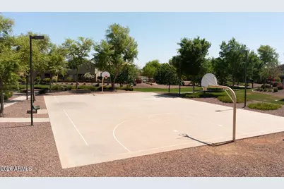1937 W Busoni Place, Phoenix, AZ 85023 - Photo 25
