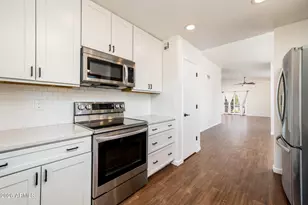 2926 E Brookwood Ct, Phoenix, AZ 85048 - Photo 15
