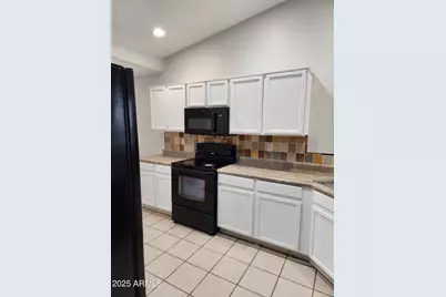 2622 N 107th Lane, Avondale, AZ 85392 - Photo 5