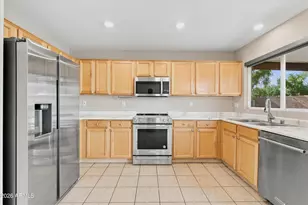 15322 W Evans Dr, Surprise, AZ 85379 - Photo 7