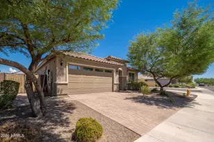 19204 W Harrison St, Goodyear, AZ 85338 - Photo 3