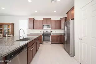 19204 W Harrison St, Goodyear, AZ 85338 - Photo 9