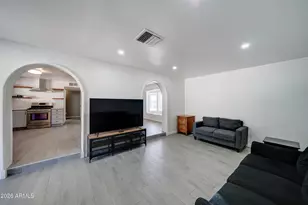 1124 W Cochise Dr, Phoenix, AZ 85021 - Photo 7