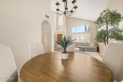 9152 E Jenan Drive, Scottsdale, AZ 85260 - Photo 11