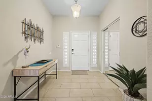 4032 E Rosemonte Dr, Phoenix, AZ 85050 - Photo 3