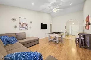 4032 E Rosemonte Dr, Phoenix, AZ 85050 - Photo 15