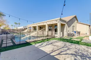 155 E Liberty Ln, Gilbert, AZ 85296 - Photo 23