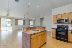 155 E Liberty Ln, Gilbert, AZ 85296 - Photo 9