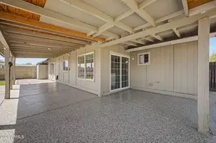 7953 W Sahuaro Dr, Peoria, AZ 85345 - Photo 29