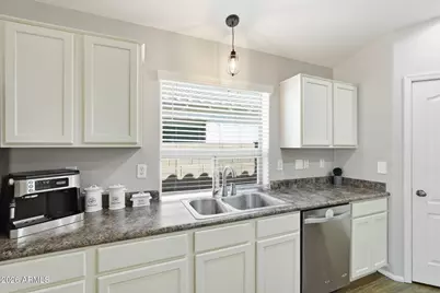 38528 N Dave Street, San Tan Valley, AZ 85140 - Photo 19