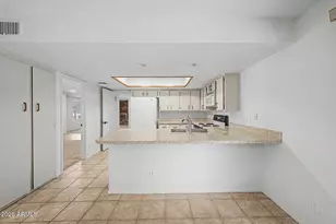 4827 E Paiute St, Phoenix, AZ 85044 - Photo 7