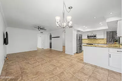 9861 W Escuda Drive, Peoria, AZ 85382 - Photo 15