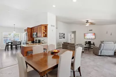 5536 E Beverly Lane, Scottsdale, AZ 85254 - Photo 9