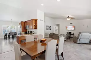 5536 E Beverly Ln, Scottsdale, AZ 85254 - Photo 9