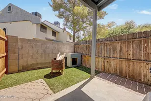 7801 N 44th Dr, Glendale, AZ 85301 - Photo 3