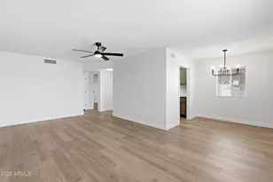 13224 N 98th Ave, Sun City, AZ 85351 - Photo 9
