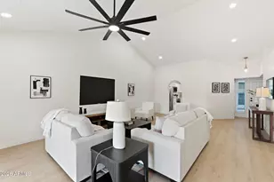 9408 W Morrow Dr, Peoria, AZ 85382 - Photo 5