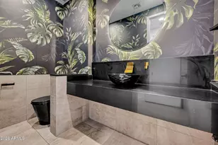 4410 E Turney Ave, Phoenix, AZ 85018 - Photo 15