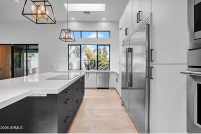 4410 E Turney Avenue, Phoenix, AZ 85018 - Photo 9